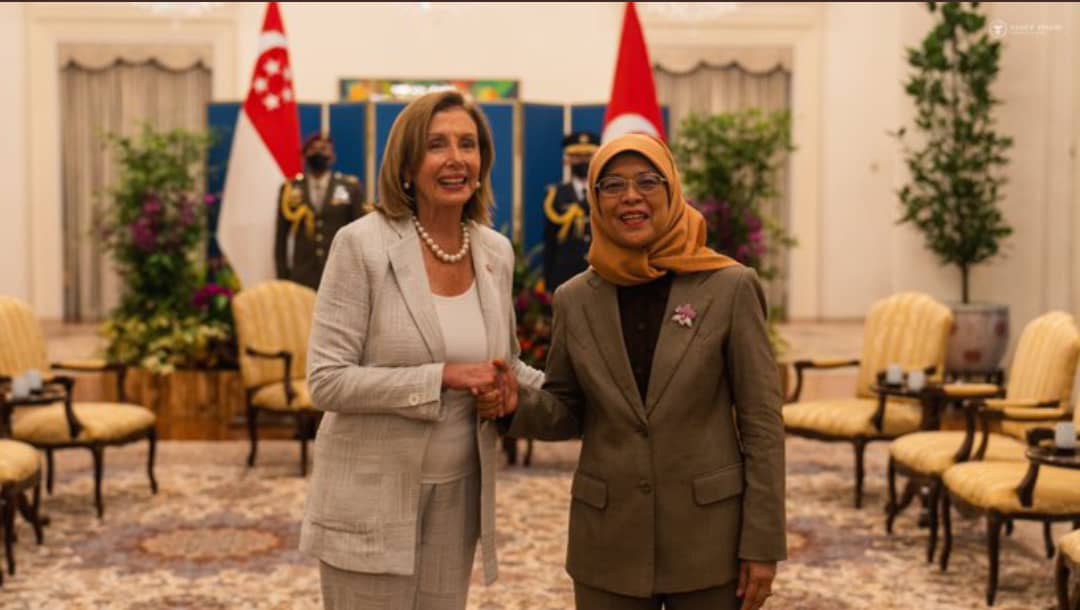 US-House-Speaker-NancyPelosi-with-Singaporean-President